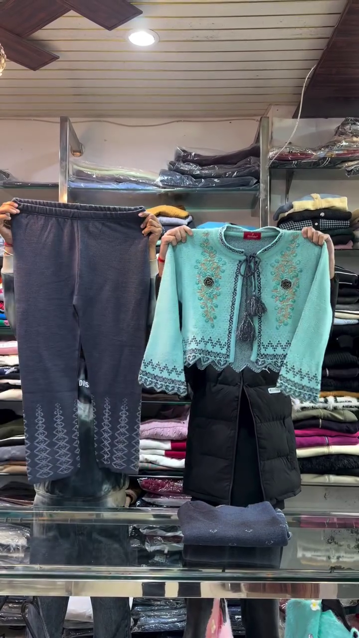 ❄️💙 Stylish Premium Winter Woolen Embroidered Women’s Designer Sweater Top With Elegant Floral Work, Fancy Tassel Tie-Up & Soft Cozy Warm Fabric For Winter Fashion 💙❄️