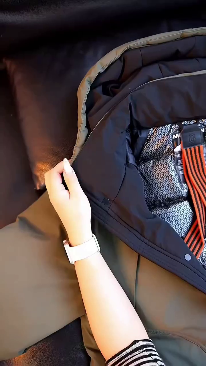 Arctic Shield Premium Olive Green Hooded Winter Jacket with Thermal Comfort Design