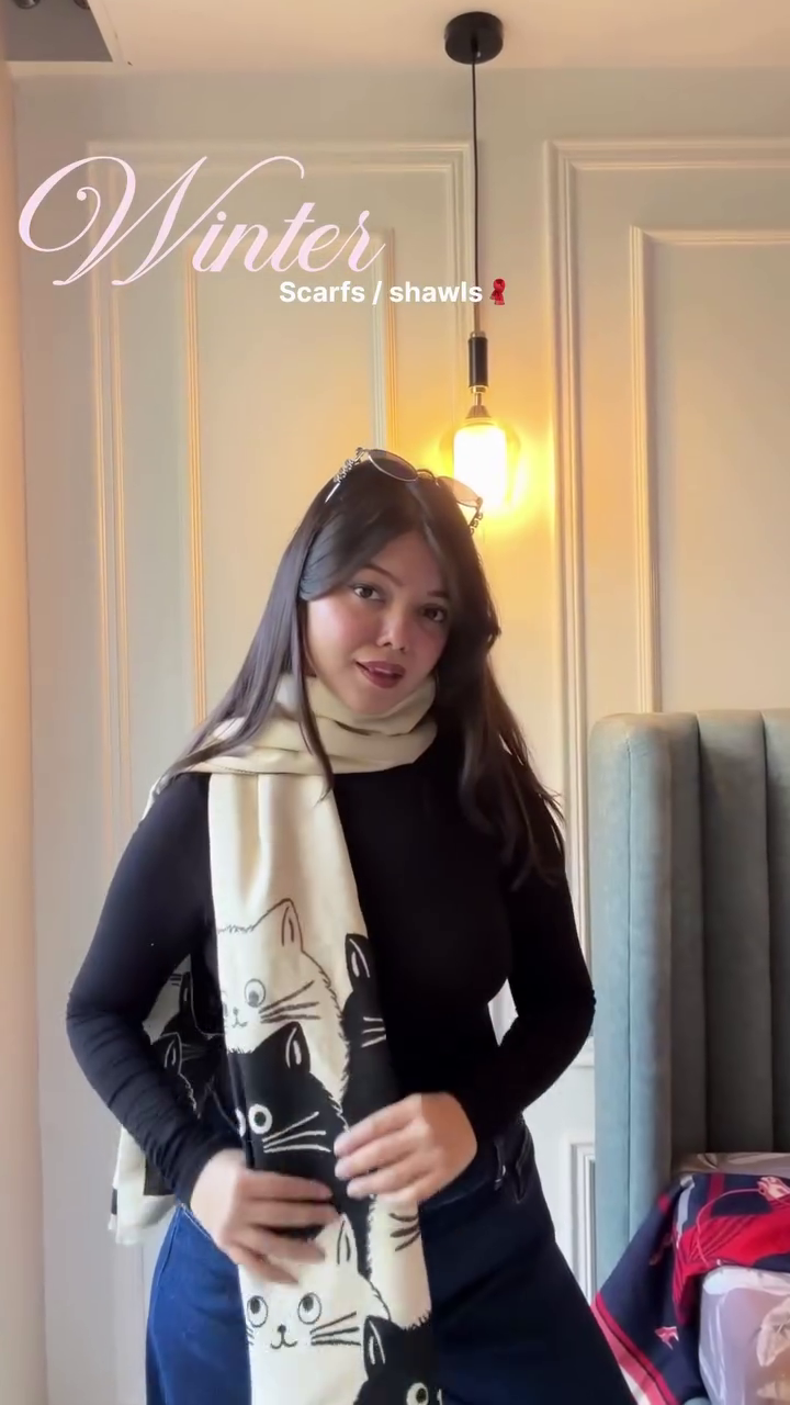 “Crimson Bloom: Winter Shawl of Whispered Petals & Cozy Grace” 🌺🧣❄️