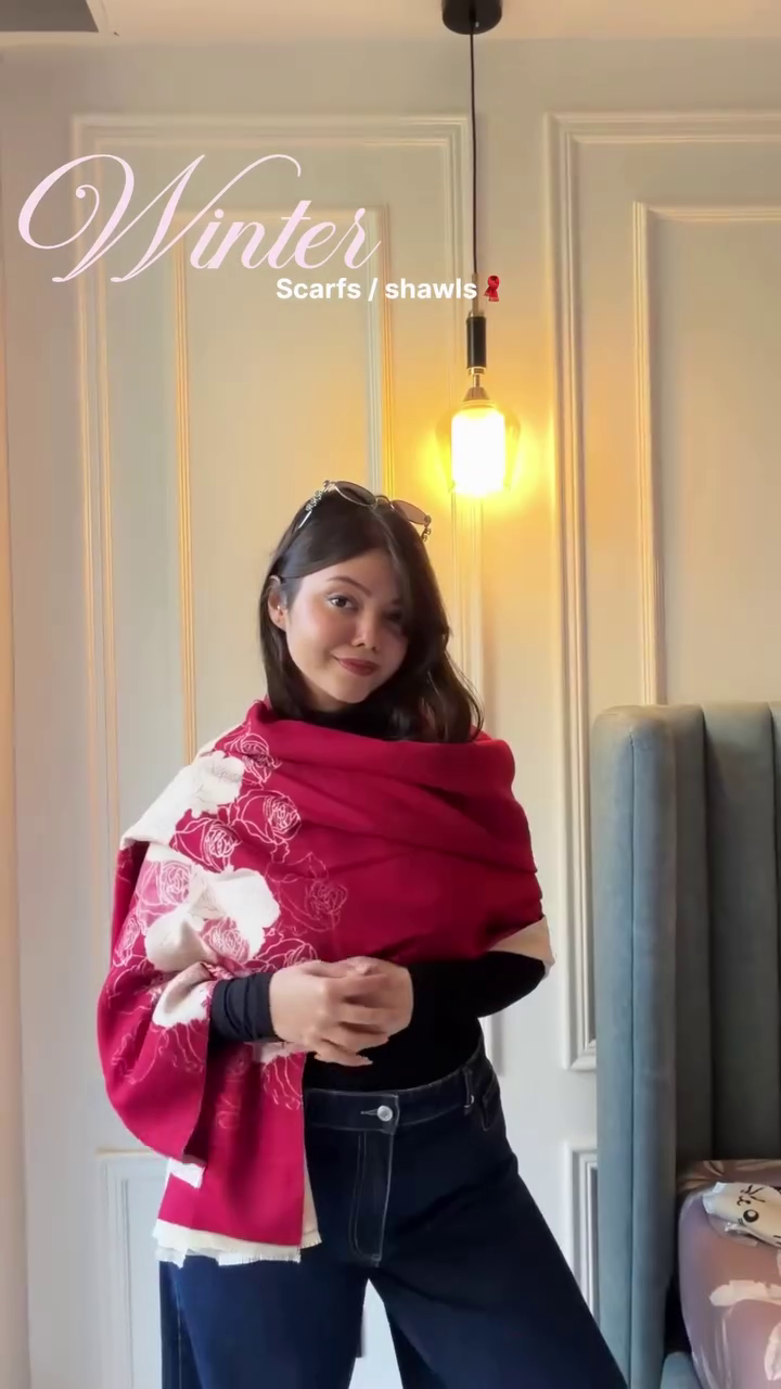 “Crimson Bloom: Winter Shawl of Whispered Petals & Cozy Grace” 🌺🧣❄️