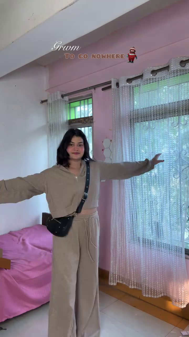 Women’s Minimalist Earth-Tone Linen-Blend Utility Co-Ord Set with Relaxed Fit, Adjustable Waist