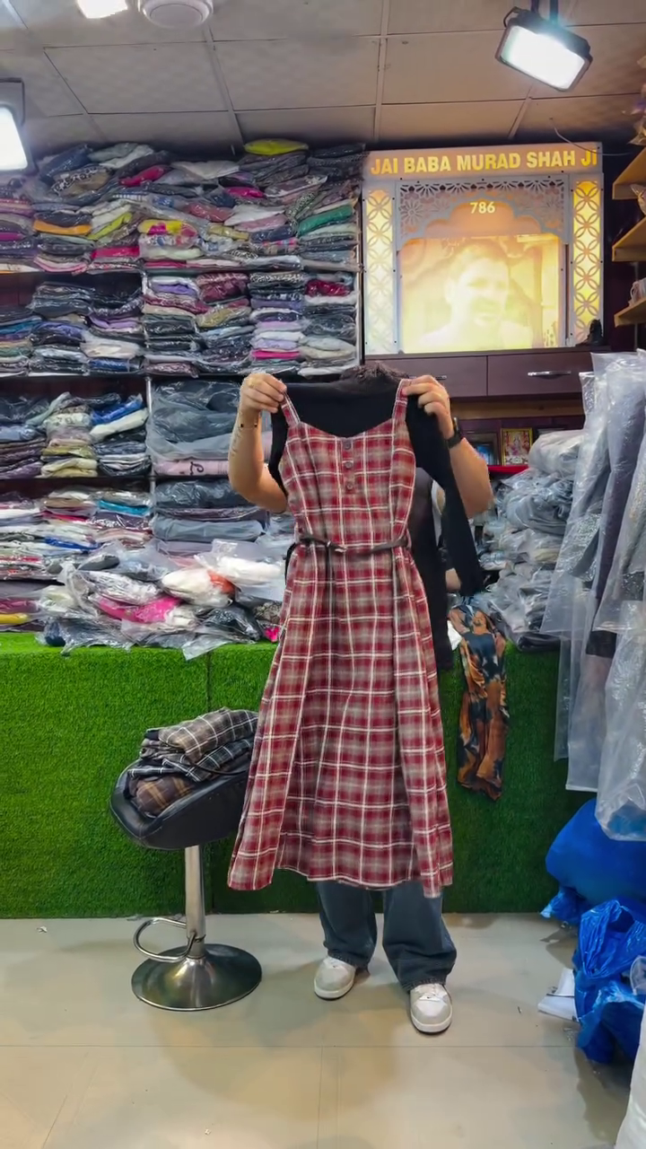 “Plaid Pulse: Layered Dress of Heritage, Heart & Bold Simplicity ❤️🖤🌾”