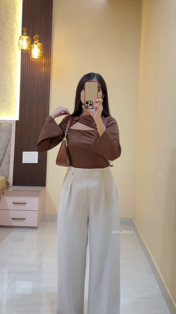 “Verdant Verse: Wrap Top & Cream Trousers of Poised Contrast & Mirror Elegance 💚📜✨”