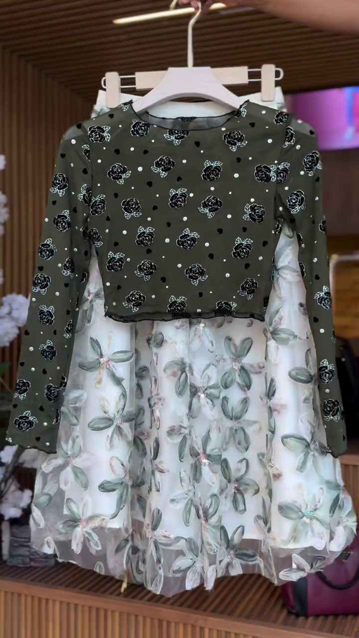 Women’s Elegant Olive Green Long Sleeve Floral Printed Crop Top 🌿🌹 with Sheer Mesh Overlay ✨🪡 and Coordinated Cream Floral A-Line Flowy Midi Skirt 🤍🌸 – Two-Piece Stylish Party & Casual Wear Set 👗💃 – Soft Lightweight Breathable Fabric 🌬️🌼 – Modern Chic Outfit Ensemble 💚