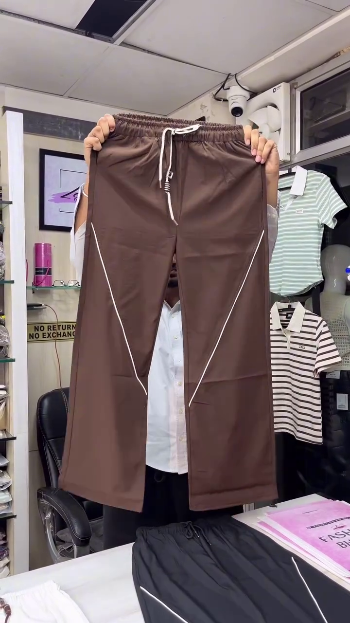 White Elastic-Waist Drawstring Relaxed Fit Jogger Pants with Black V-Shape Contrast Zip Detailing & Tapered Cuffed Hem Athleisure Bottoms