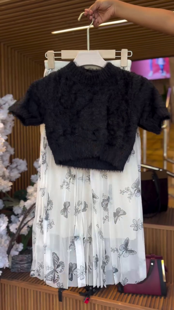Soft Fuzzy Black Cropped Knit Top with Butterfly Print Pleated White Midi Skirt Two-Piece Set for Women 🖤🦋