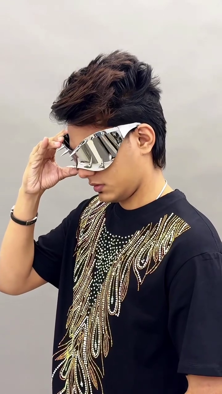 Men’s Luxury Black Rhinestone Embellished Flame Pattern Designer Party T-Shirt 🔥✨🖤