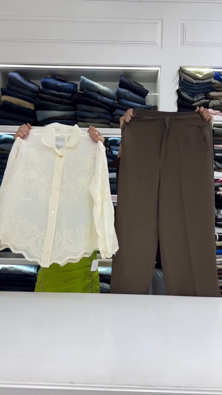 Premium Off-White Floral Embroidered Button-Front Shirt with Scalloped Hemline & High-Waist Brown Straight Formal Trousers Combo for Women 🤍🌿👖