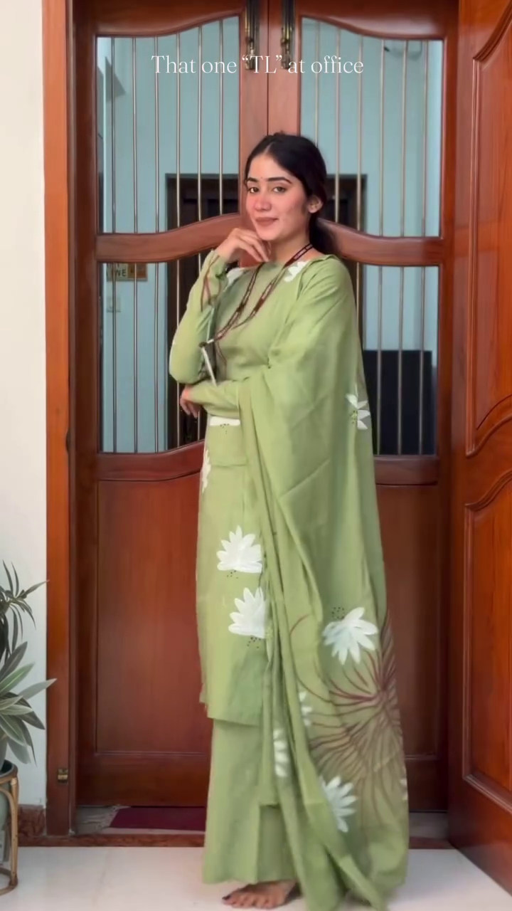 Soft Pink Floral Embroidered Straight-Cut Kurta with Matching Pants & Lightweight Dupatta Traditional Office Wear Suit Set 🌸💗👗