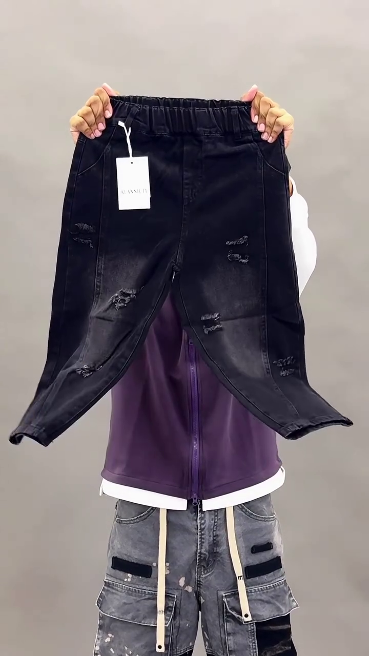 Kids Blue Washed Denim Cargo Pants with Elastic Waistband, Dual Flap Pockets & Side Zipper Detailing 👖💙✨