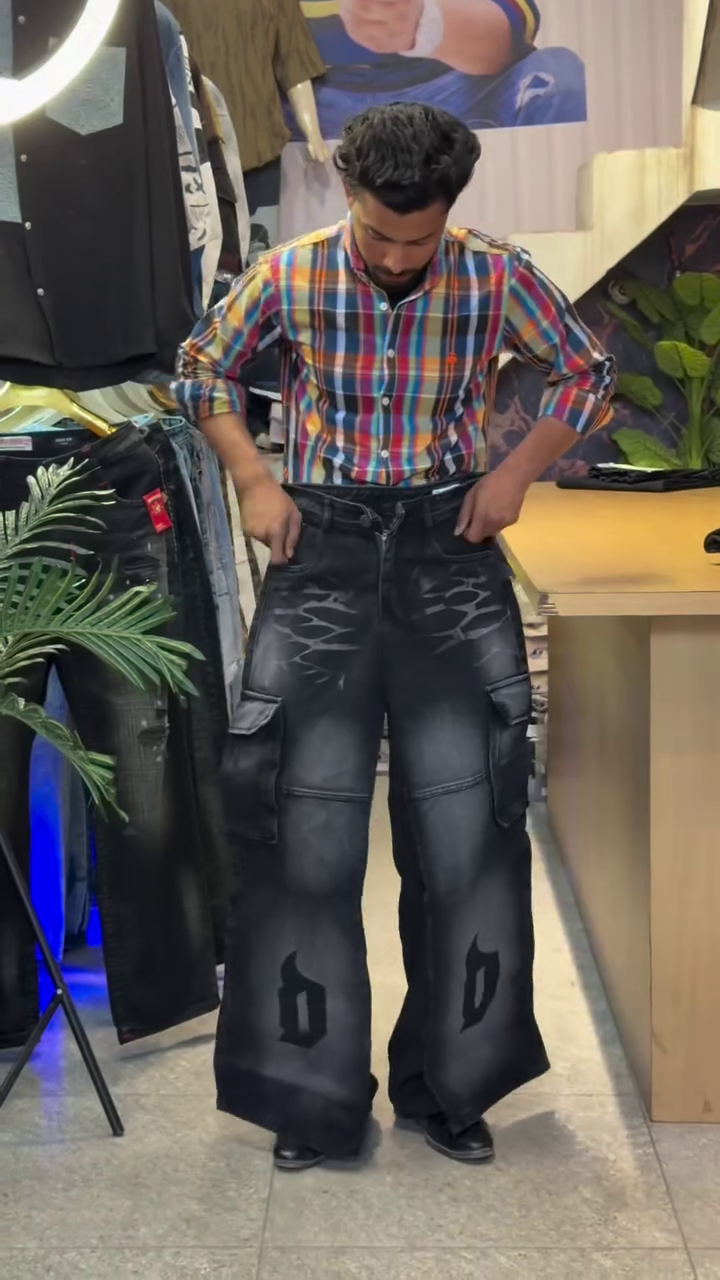 Dark Wash Wide-Leg Cargo Denim Jeans with Faded Thigh Pattern Detailing and Large Side Utility Pockets