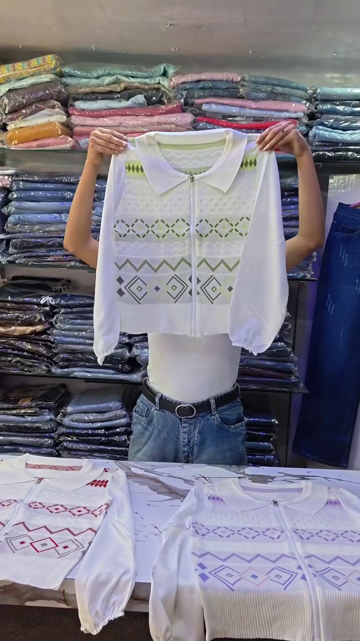 Geometric Pattern Knit Zip-Front Cropped Cardigan With Puff Sleeves