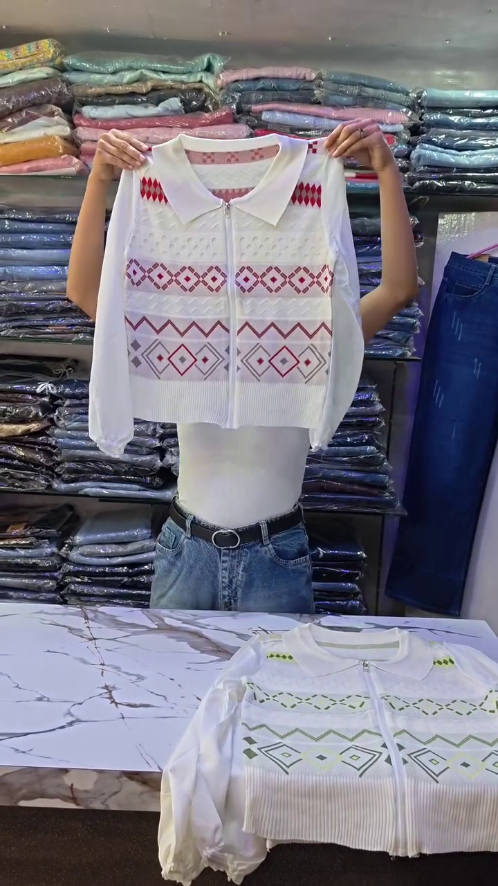 Geometric Pattern Knit Zip-Front Cropped Cardigan With Puff Sleeves