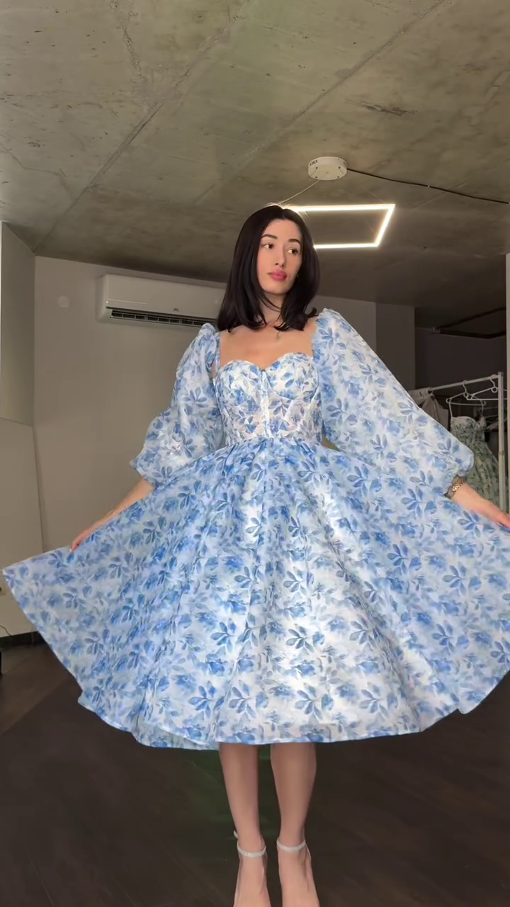 🌼 Blue Floral Puff Sleeve Mini Dress – Twirl-Worthy Elegance! 🌼