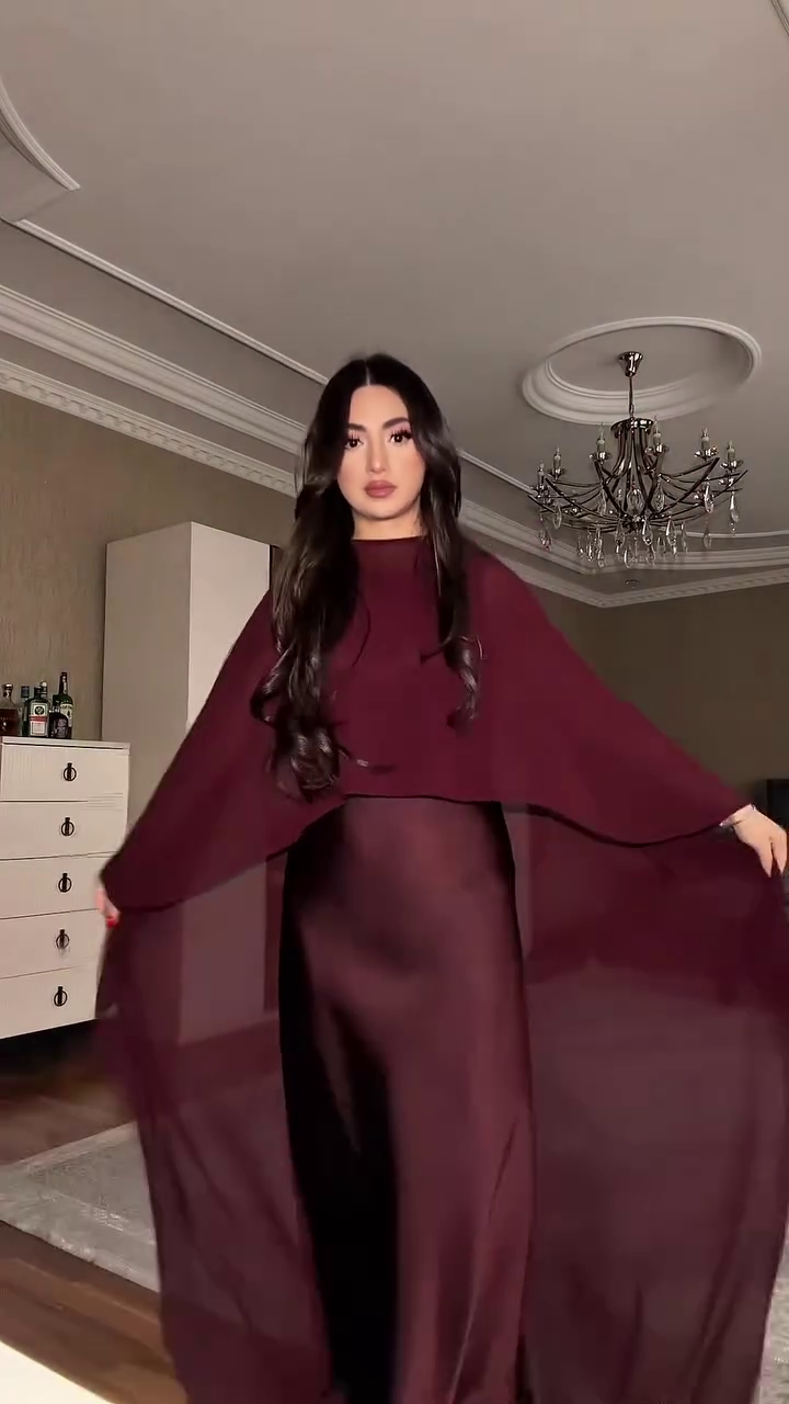 🍷 Maroon Sheer Cape Overlay Pant Suit – Dramatic Elegance! 🍷