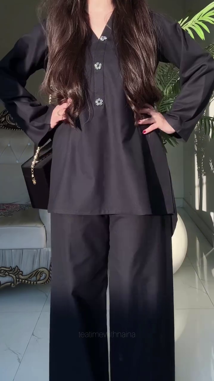 ✨ Black Crystal Button Shirt + Wide-Leg Pant Set – Luxe Nighttime Glam! ✨