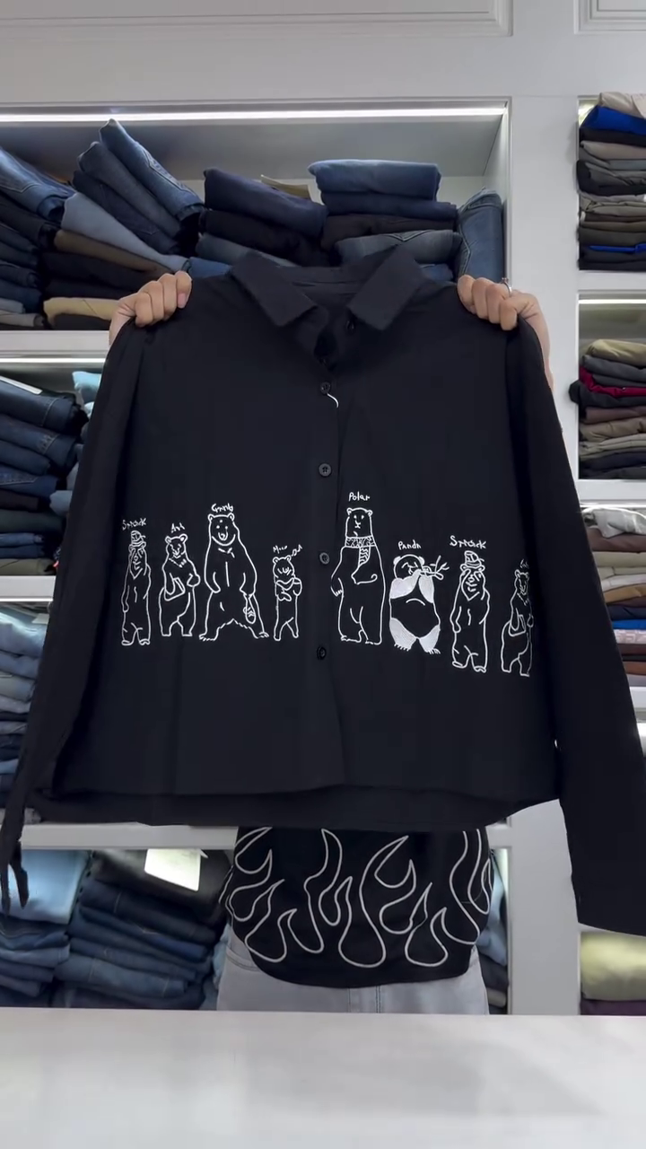 Playful Bear Squad Oversized Shirt – Cute Cartoon Print Button-Up Top 🐻✨