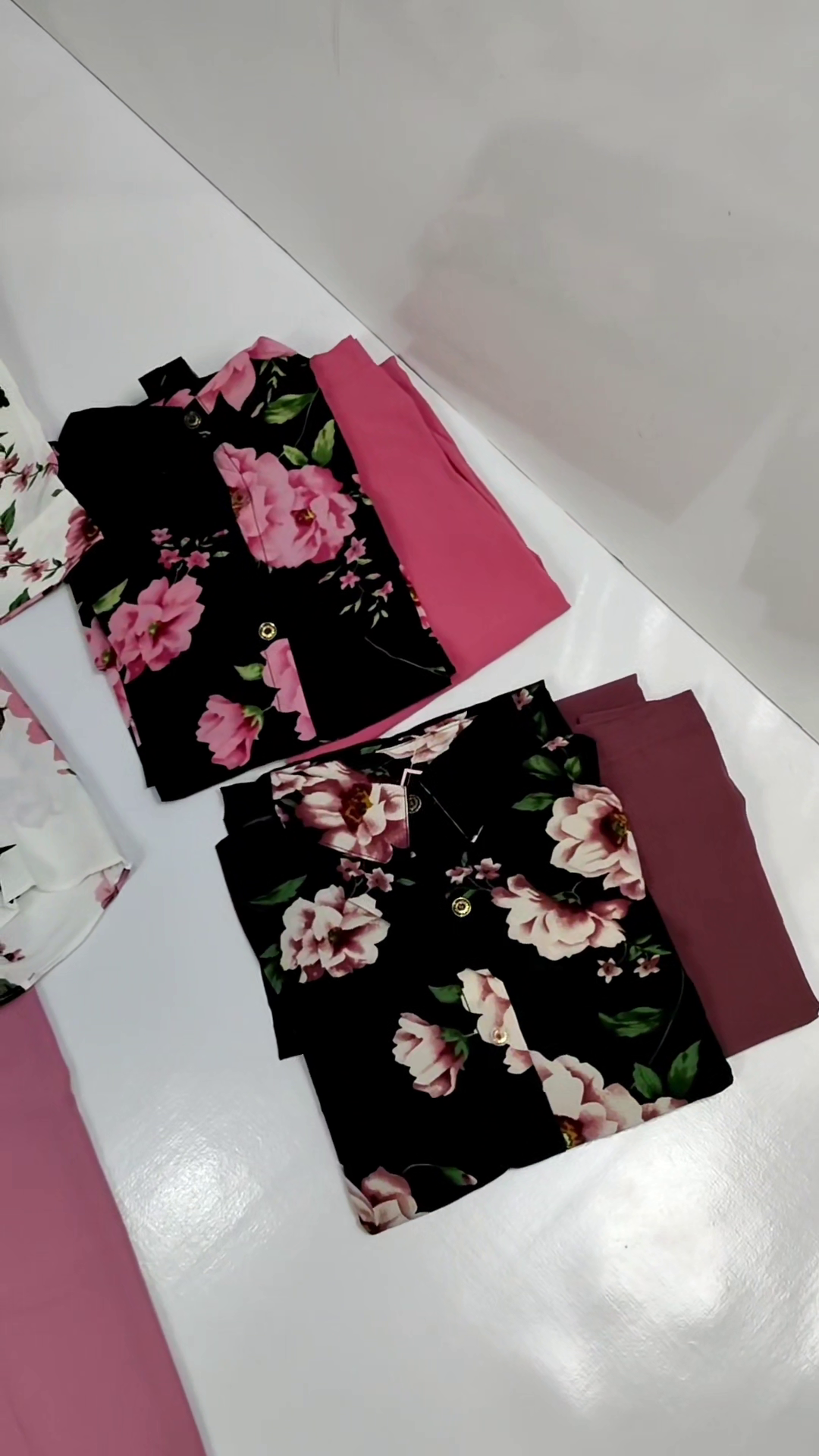 Blush Bloom Floral Co-Ord Set – Elegant Printed Shirt with Straight Pants 🌸💖✨