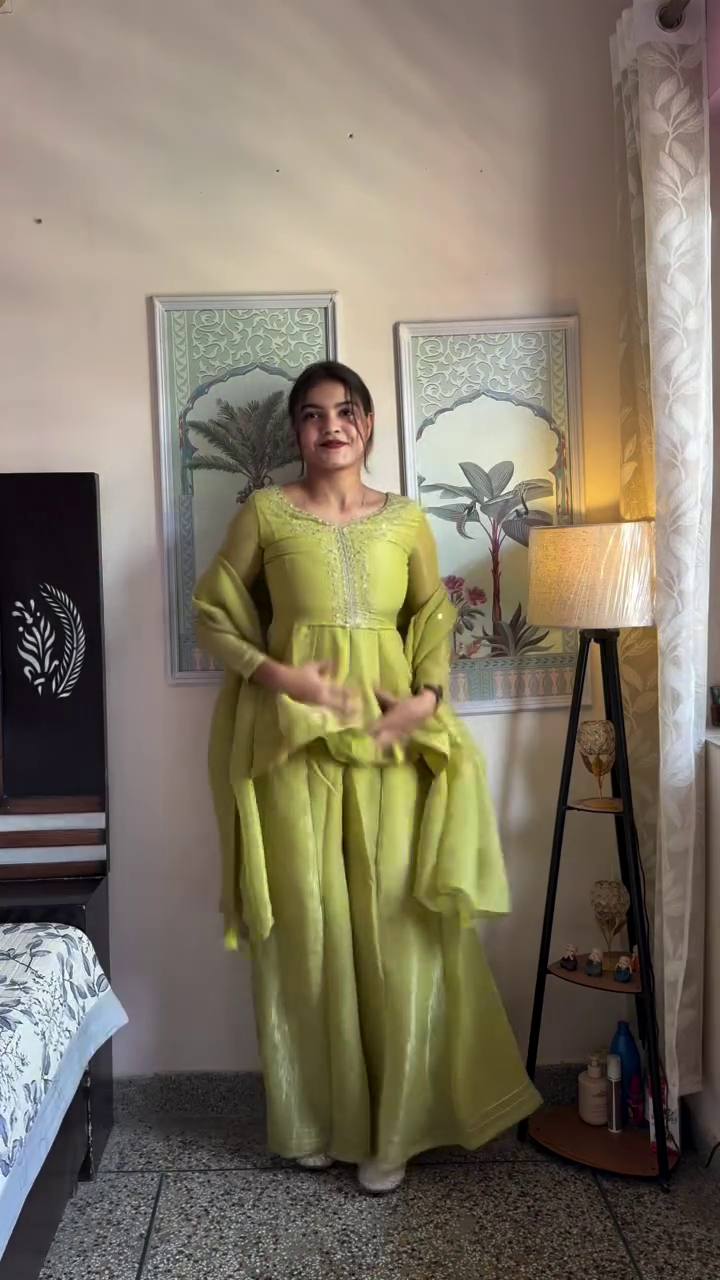 Pistachio Glow Royal Co-Ord Set – Embroidered Peplum Kurti with Palazzo & Dupatta 💚✨