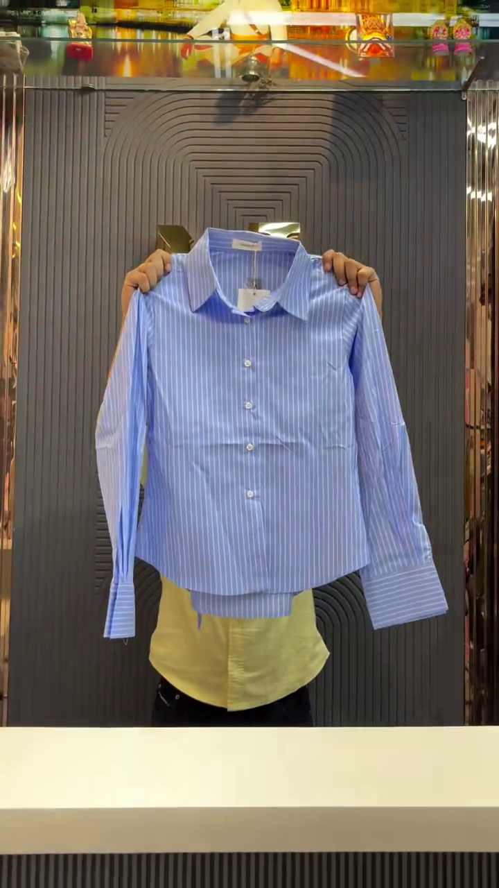 Classic Stripe Elegance Shirt – Smart Fit Vertical Line Formal Top 🤍✨
