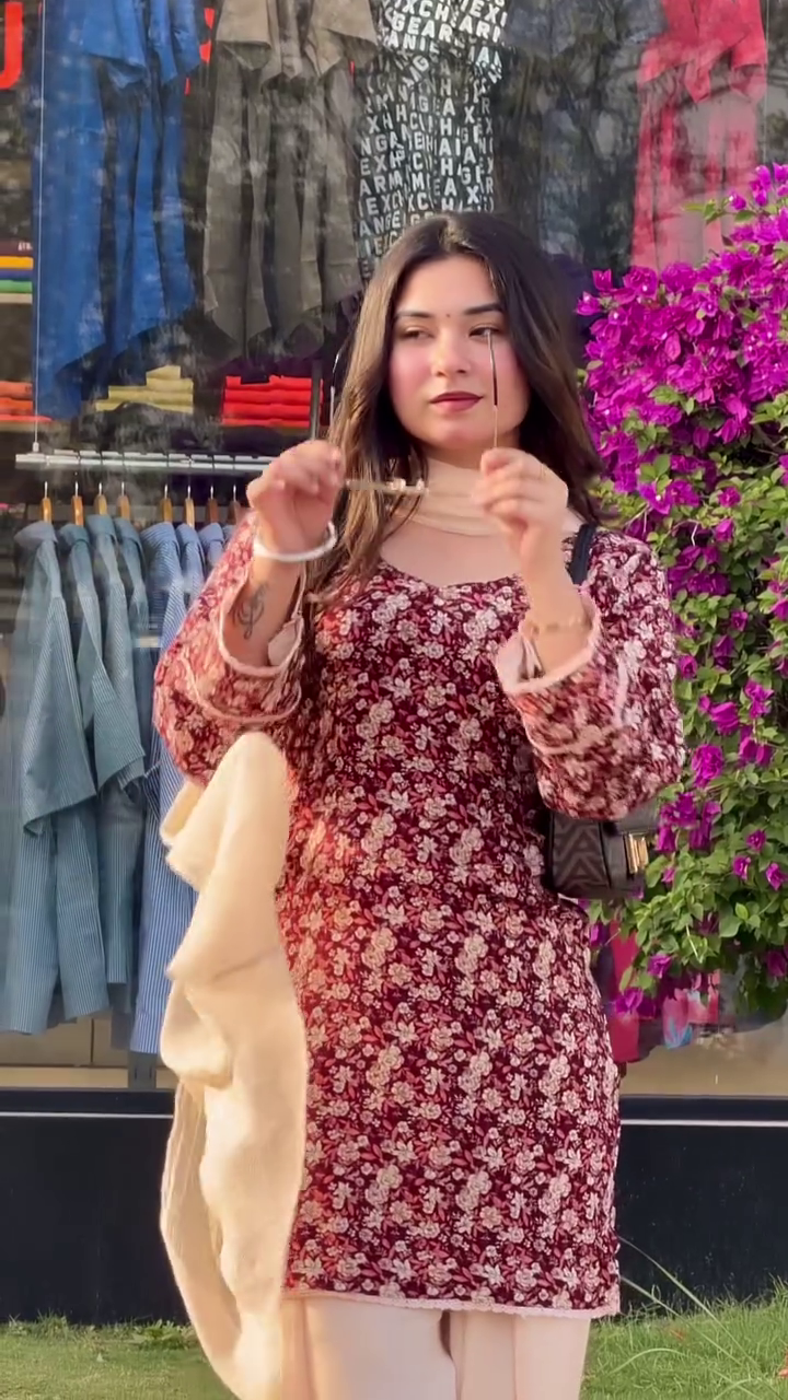Wine Blossom Fusion Kurti Set – Floral Printed Top with Flowing Palazzo Pants 🍷🌸✨