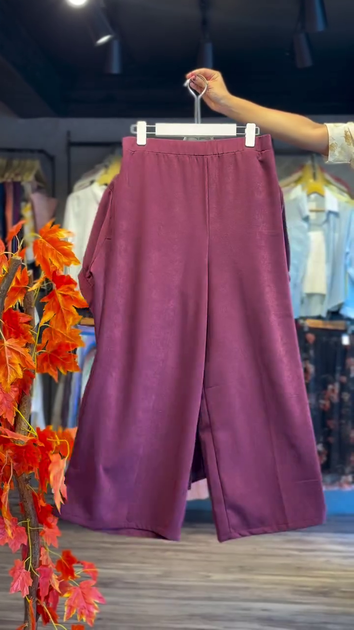 Wine Muse Graphic Co-Ord Set – Artistic Chic Everyday Comfort 🍷🎨✨