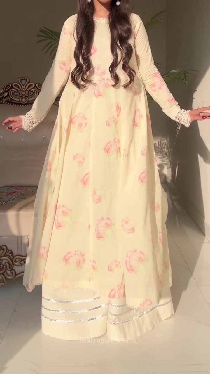 Blush Bloom Pastel Anarkali Dress – Soft Princess Elegance 🌸🤍✨