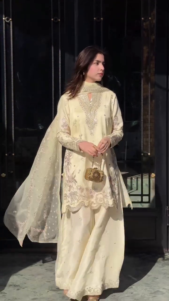 Champagne Aura Embroidered Palazzo Suit – Luxe Festive Statement ✨🤍👑