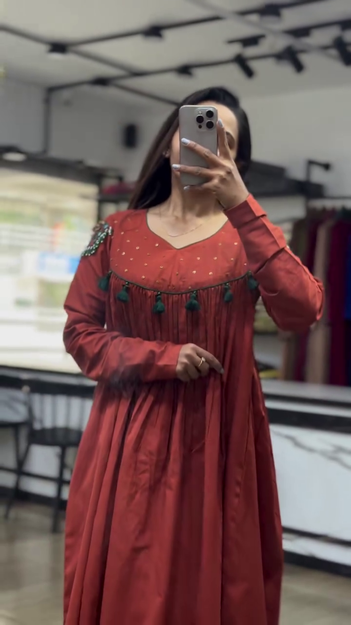 Ruby Grace Tassel Flow Anarkali Set – Effortless Ethnic Elegance ❤️✨🌿