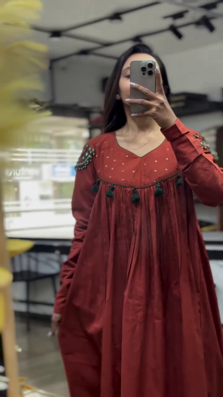 Ruby Grace Tassel Flow Anarkali Set – Effortless Ethnic Elegance ❤️✨🌿
