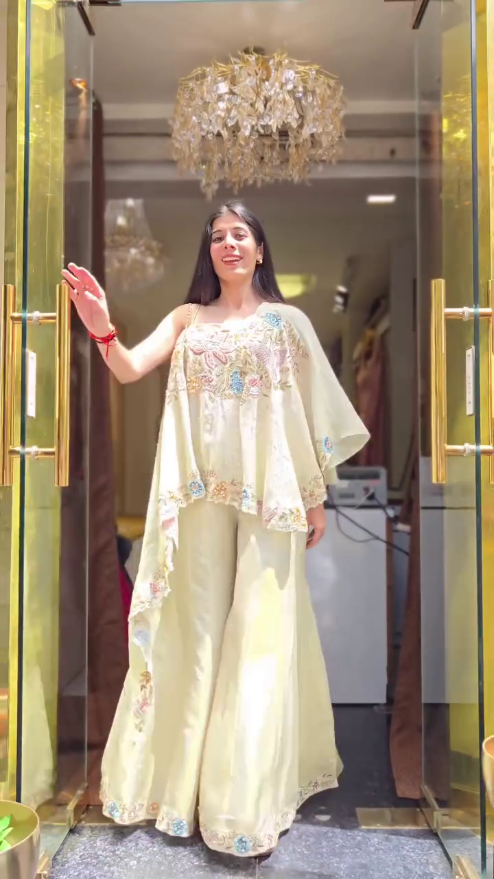 Ivory Aura Embroidered Cape Palazzo Set – Regal Elegance Redefined 🤍✨👑