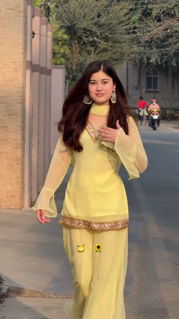 Sunshine Glow Pastel Co-Ord Kurta Set 🌼✨💛