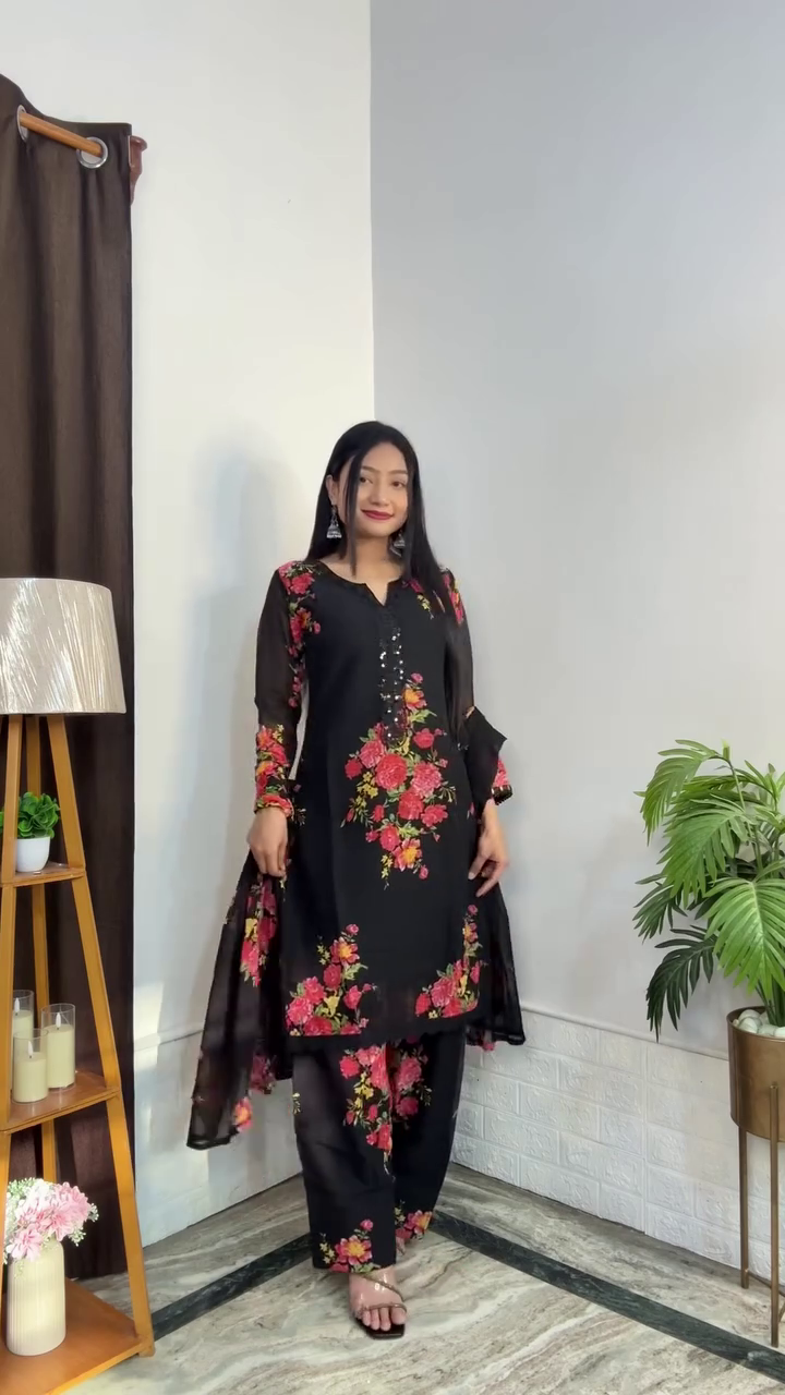 Midnight Bloom Floral Elegance Suit Set 🌙🌹✨