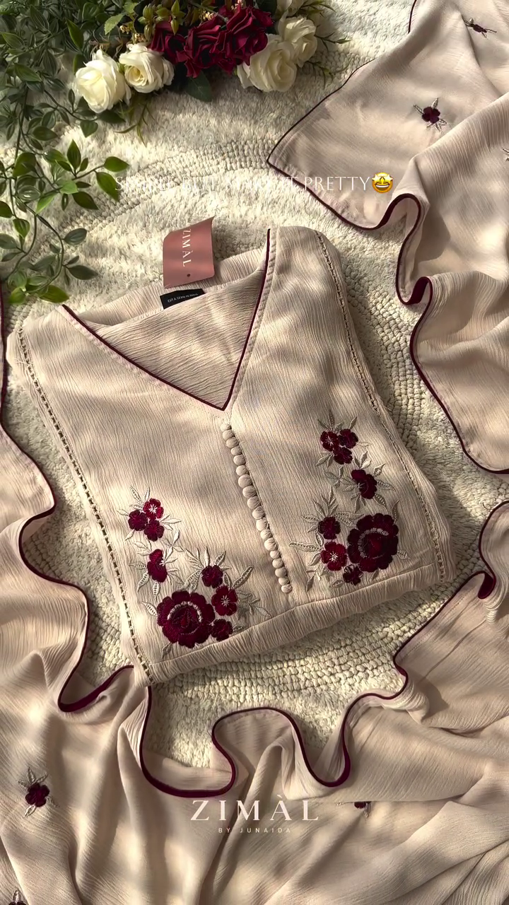 Elegant Beige Floral Embroidered Kurti Set – Graceful Festive Charm 🤍🌸✨