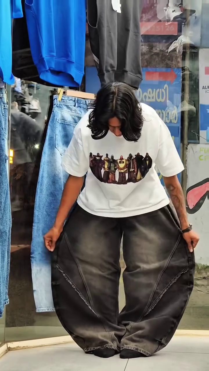 Urban Shadow Oversized Baggy Jeans – Bold Street Style Redefined 🖤👖🔥