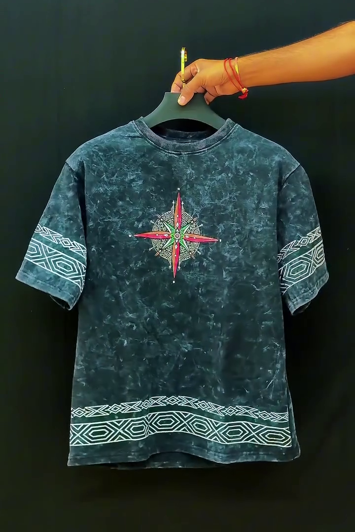Midnight Drip Luxe Graphic Tee – Bold Street Glow Edition 🖤✨🔥