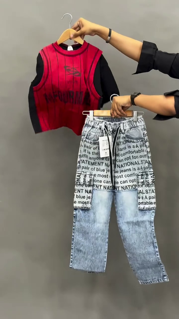Street Icon Layered Co-Ord Set – Graphic Vest Tee & Statement Cargo Jeans ⚡🖤👖