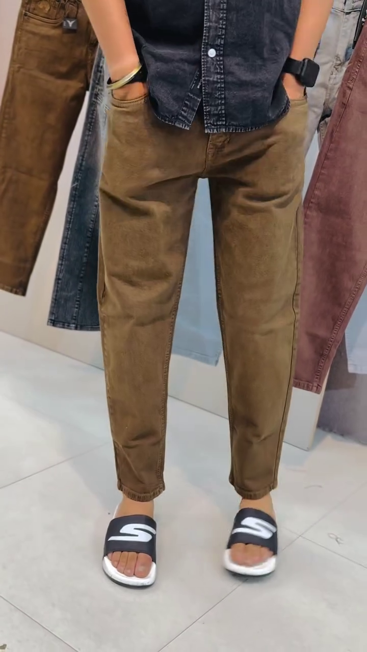 Sky Fade Slim Fit Denim – Everyday Cool Light Wash Jeans 👖💙✨