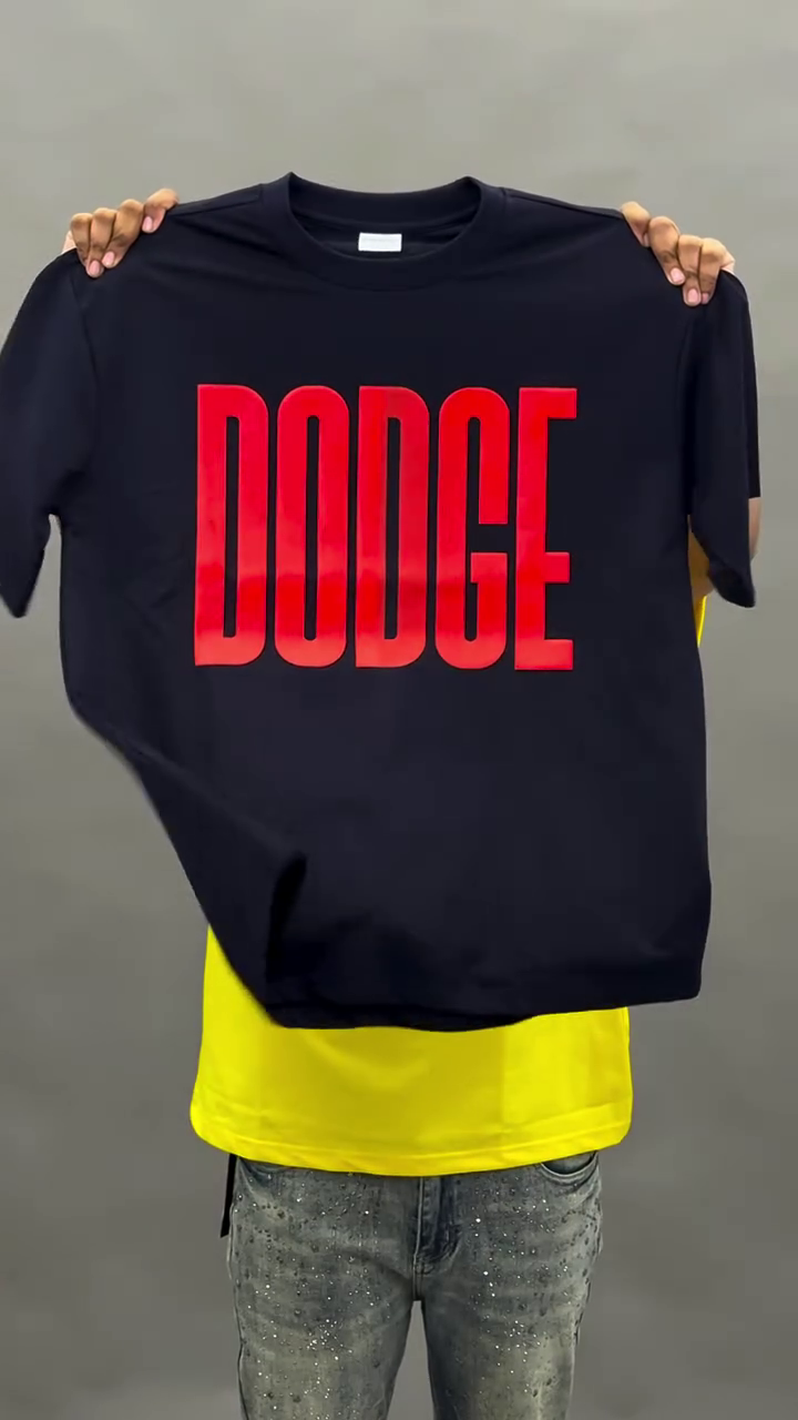 Dodge Power Graphic Oversized Tee – Bold Street Racer Vibes 🚗🔥🤍