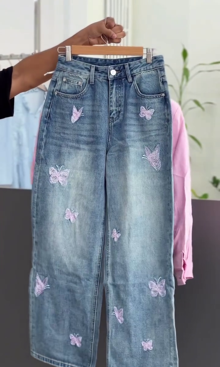 🌸✨ Chic Breeze Women’s Casual Zip-Up Jacket & Denim Set ✨🌸