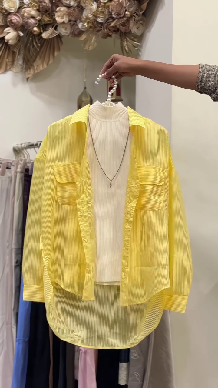 💛🌼  Luxury Three-Piece Casual Chic Layered Outfit Set with Striped Overshirt, Ribbed Inner Top & Wide-Leg Denim Pants 🌼💛✨