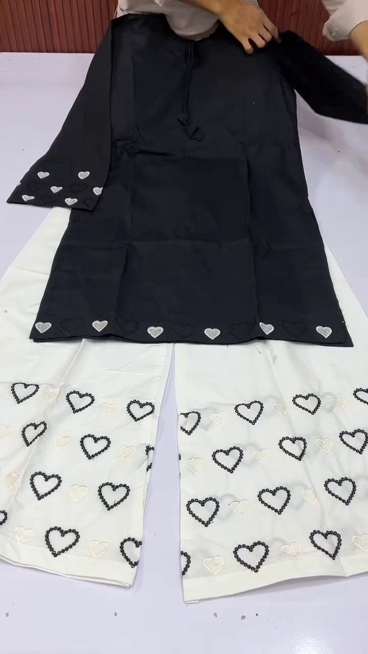 Charming Black & White Heart Embroidered Kurta with Printed Palazzo Pants Ethnic Co-Ord Set 🖤🤍💖✨