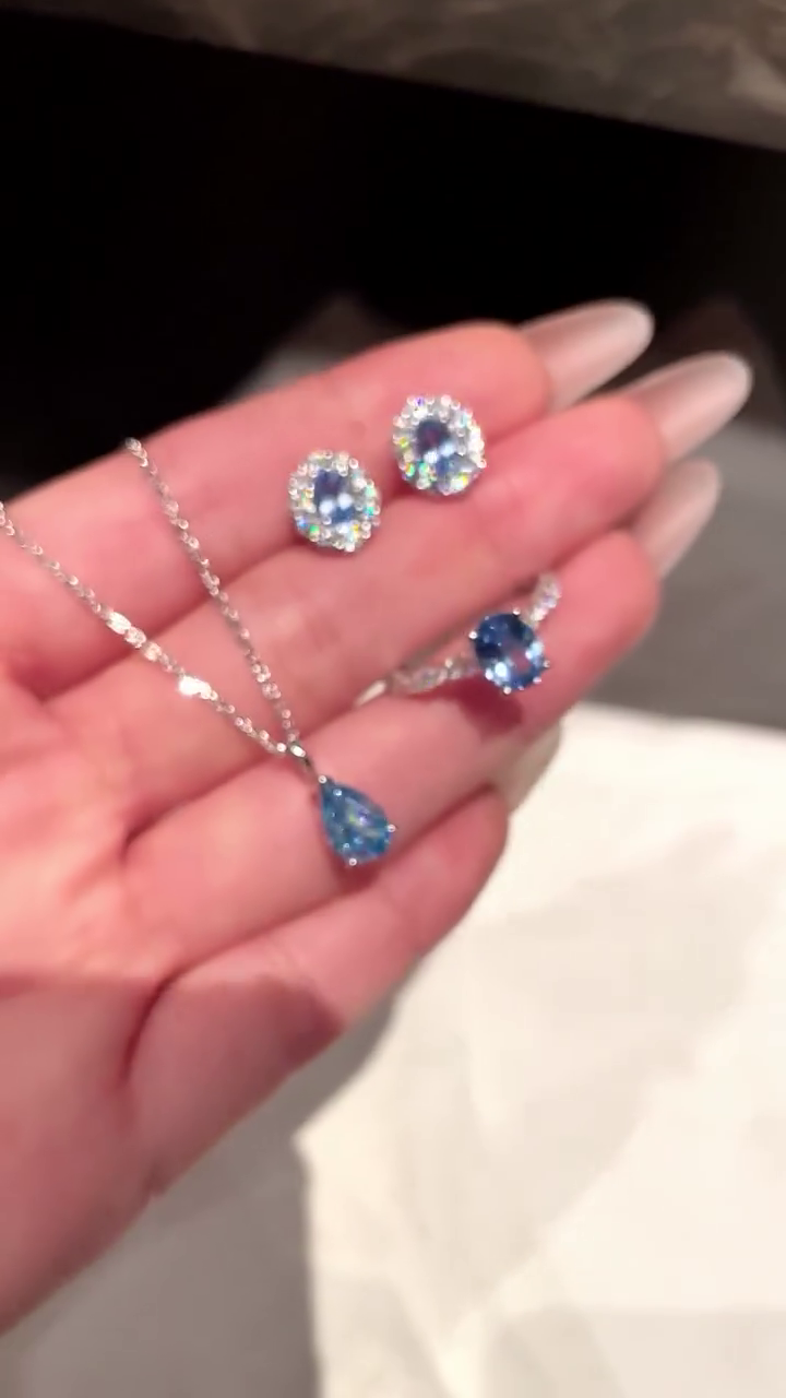 💎🩵 Celestial Sapphire Luxury Jewelry Gift Set – Premium Crystal Halo Stud Earrings, Solitaire Ring & Teardrop Pendant Necklace Collection for Women ✨👑