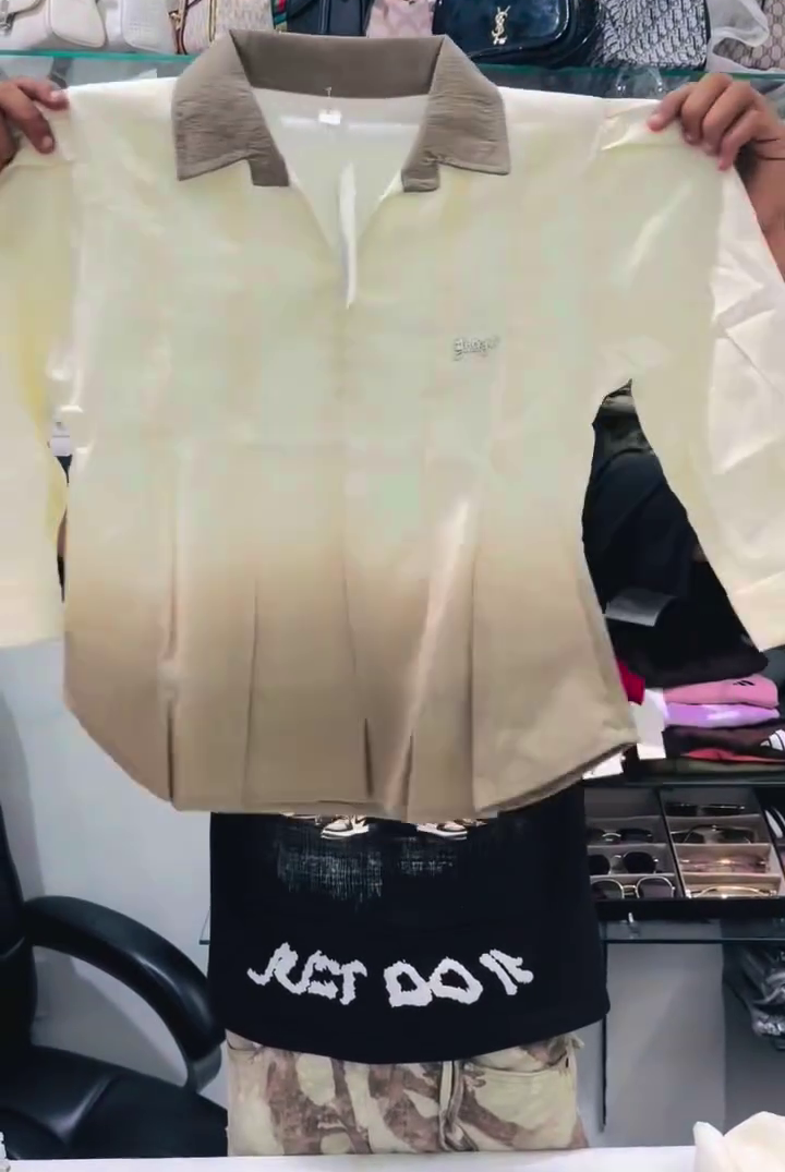 🌷  Elegant Ombre Collared Button-Front Casual Shirt for Women 🌷🤍💗