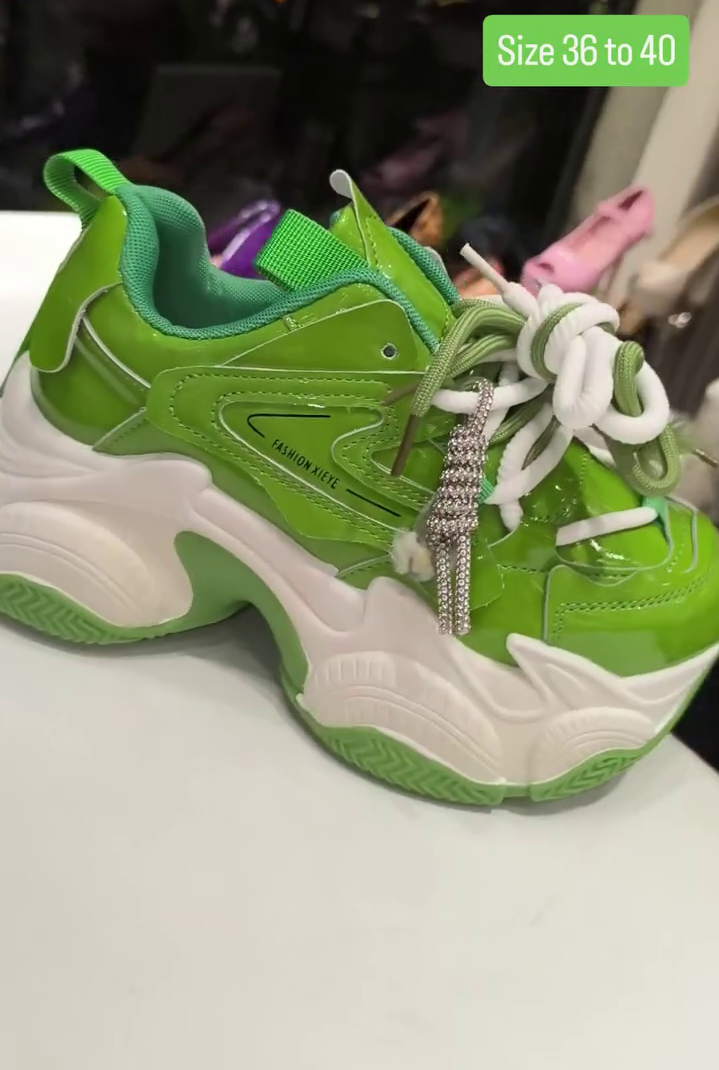 👟Premium Women's Chunky Platform Fashion Sneakers – Lightweight Casual Sports Shoes for Everyday Style & Comfort 💖✨