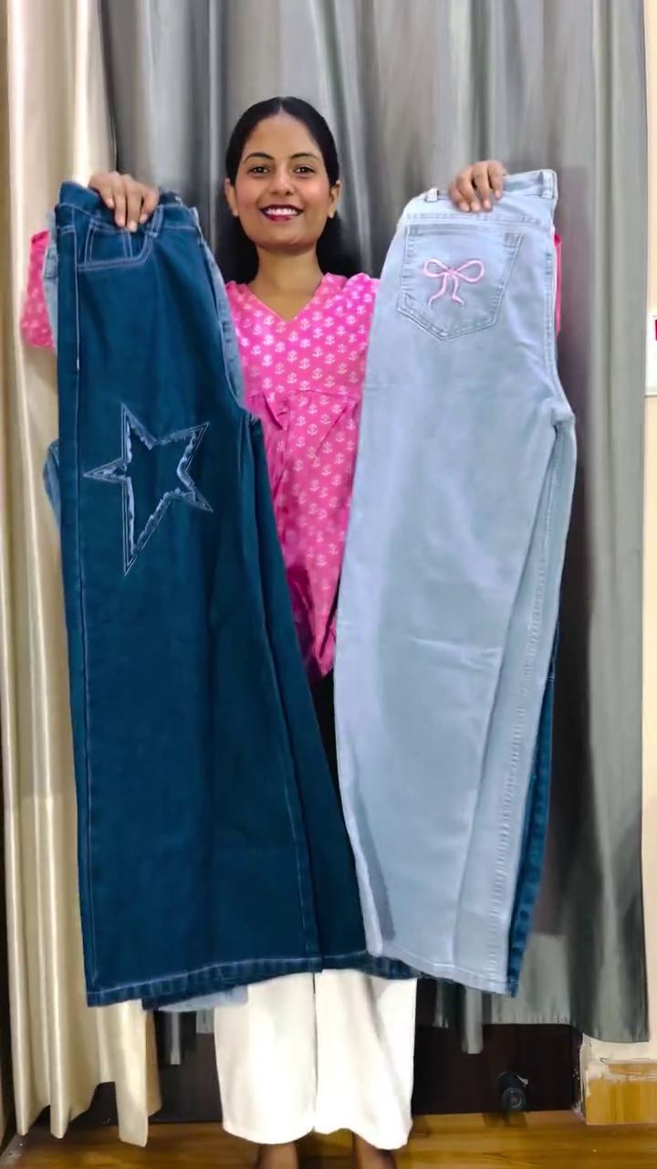 👖 Butterfly Patch Wide-Leg Denim Jeans for Women | Trendy High-Waist Casual Jeans